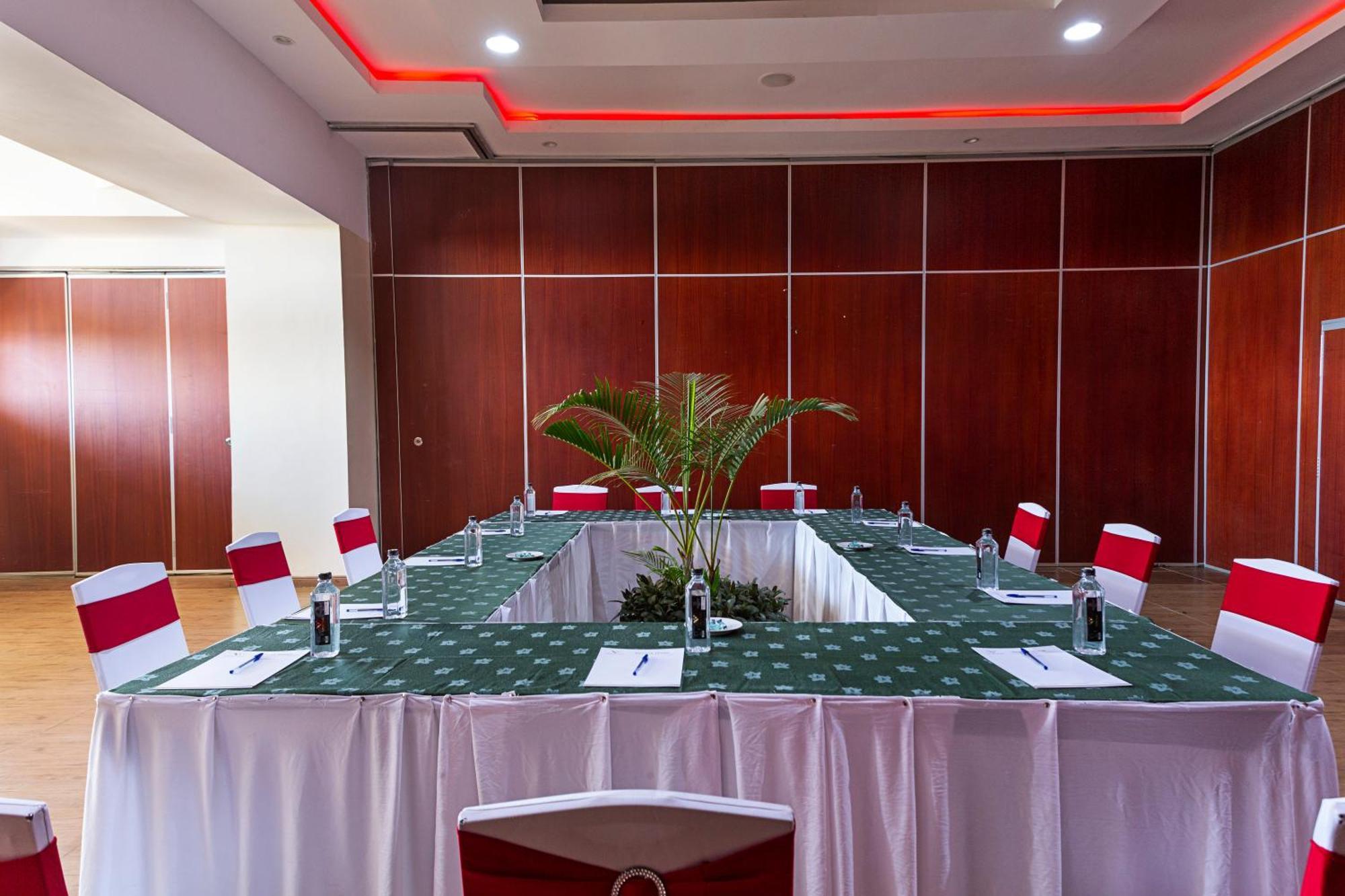 Verona Hotel And Conference Center Ruiru Exterior foto